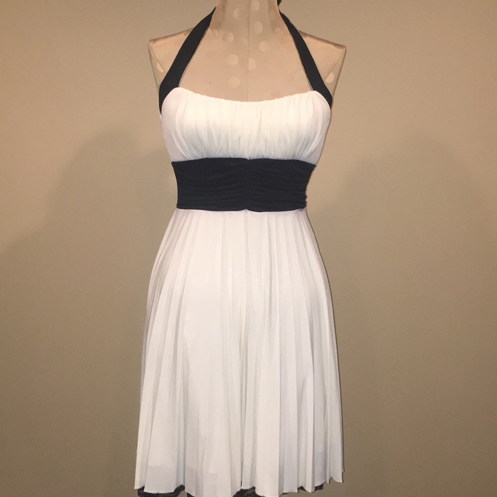 Speechless dress small
